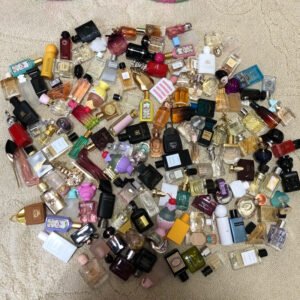 mini perfumes (200pcs random selection) (复制)